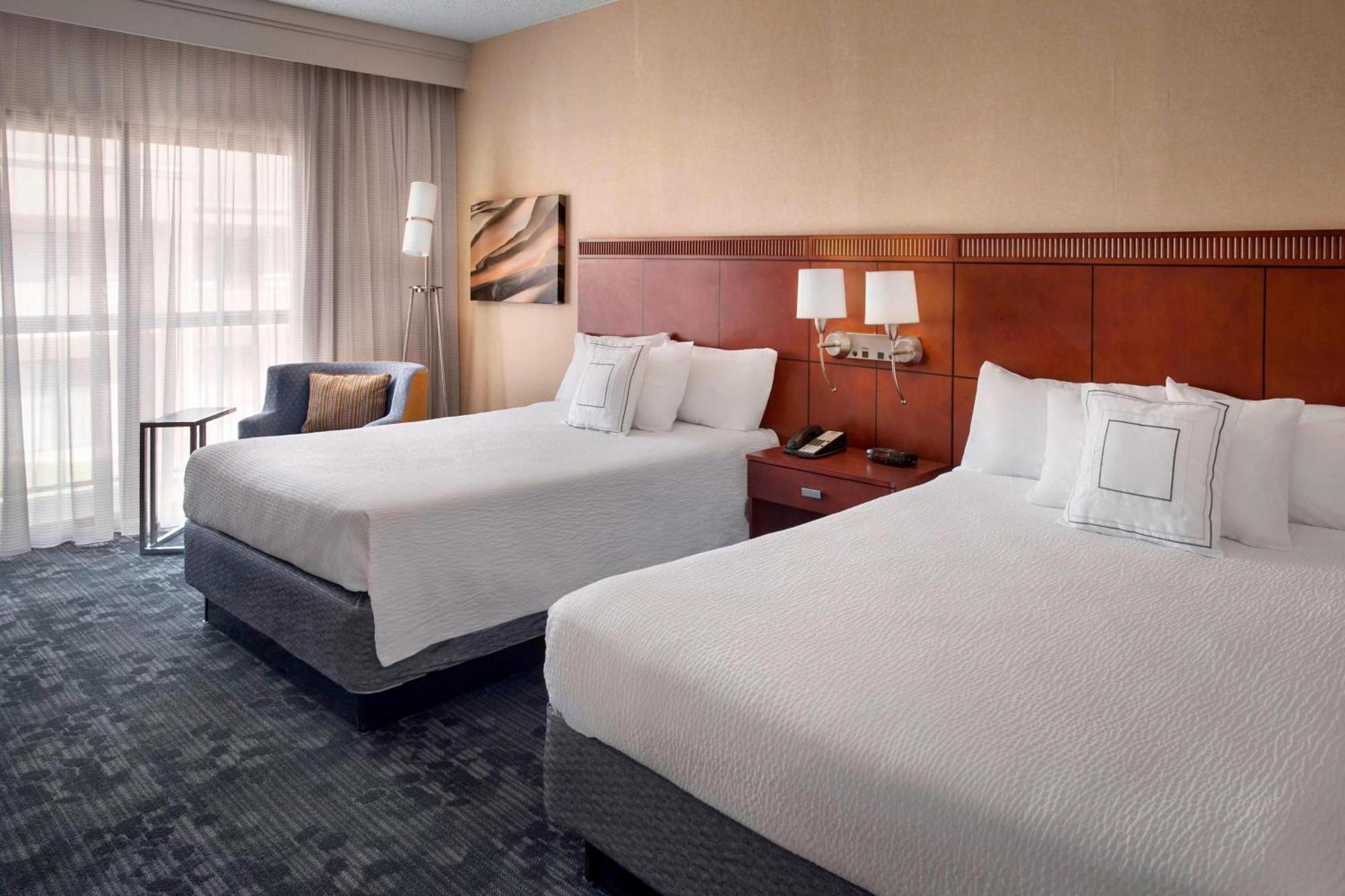 Courtyard By Marriott Hartford Windsor Airport Hotell Eksteriør bilde