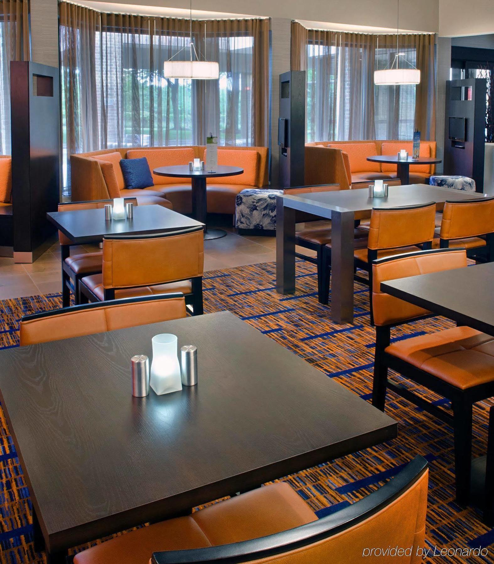 Courtyard By Marriott Hartford Windsor Airport Hotell Restaurant bilde